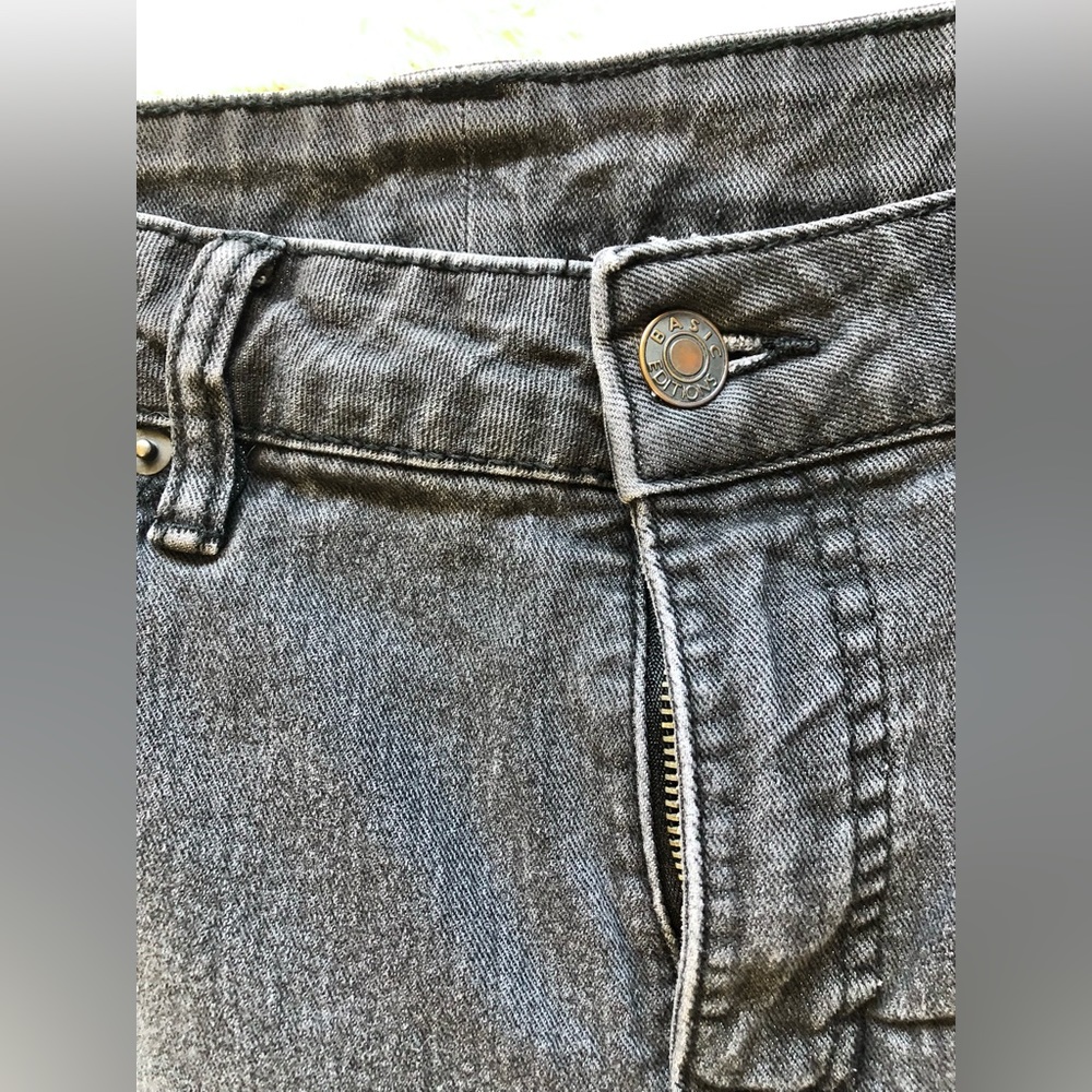 Basic Editions black jeans. - Picture 5 of 9
